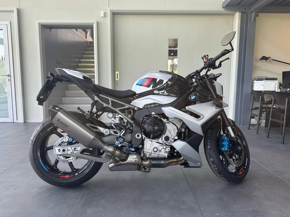 Bmw M 1000 R (2025)