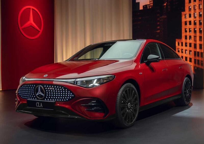 Mercedes-Benz CLA (2025-->>)