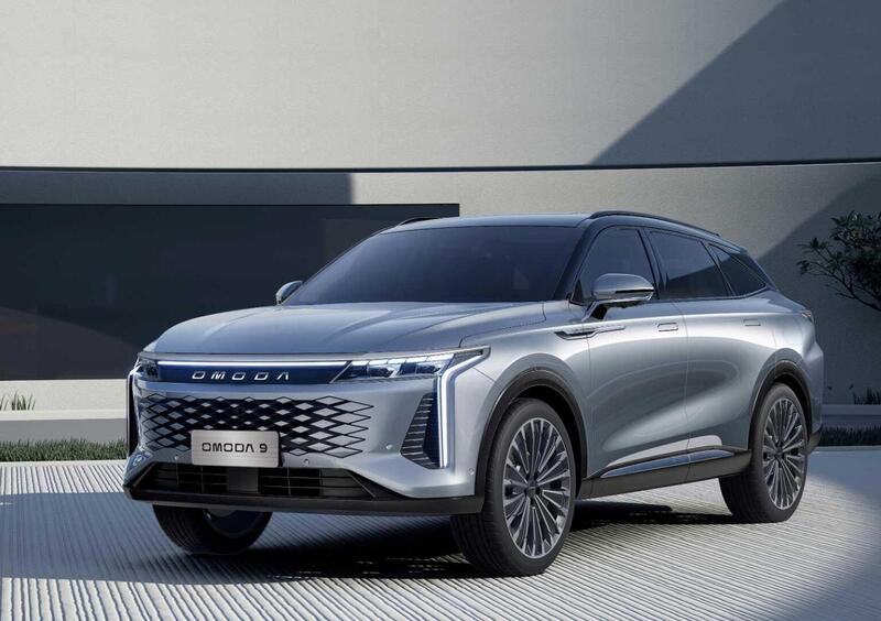 Omoda Omoda 9 (2025-->>) (2)