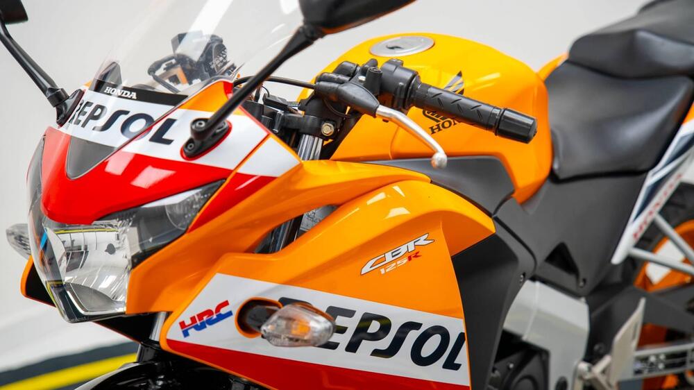 Honda CBR 125 R (2007 - 17) (12)