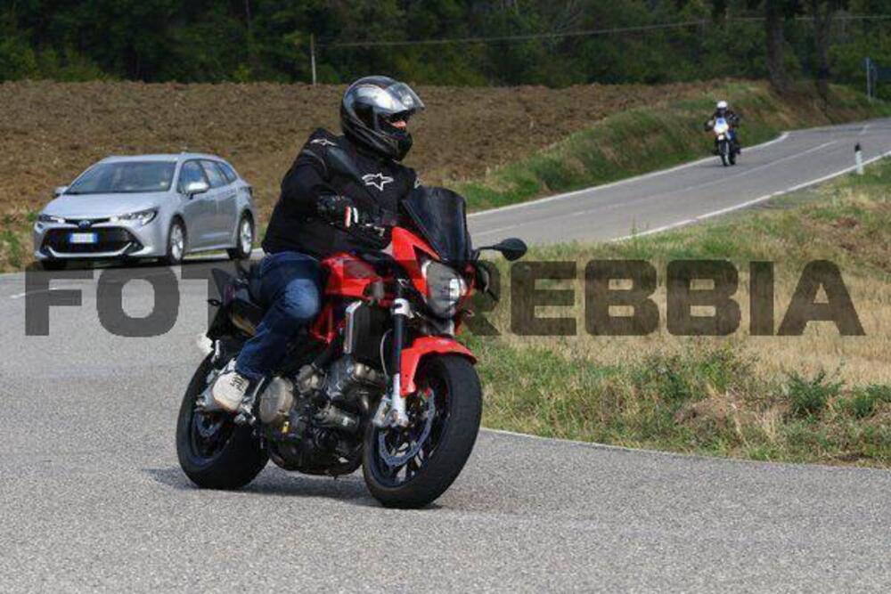 Aprilia Shiver 750 (2010 - 16) (6)