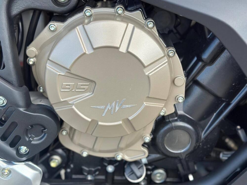 MV Agusta LXP Enduro Veloce (2024 - 25) (9)