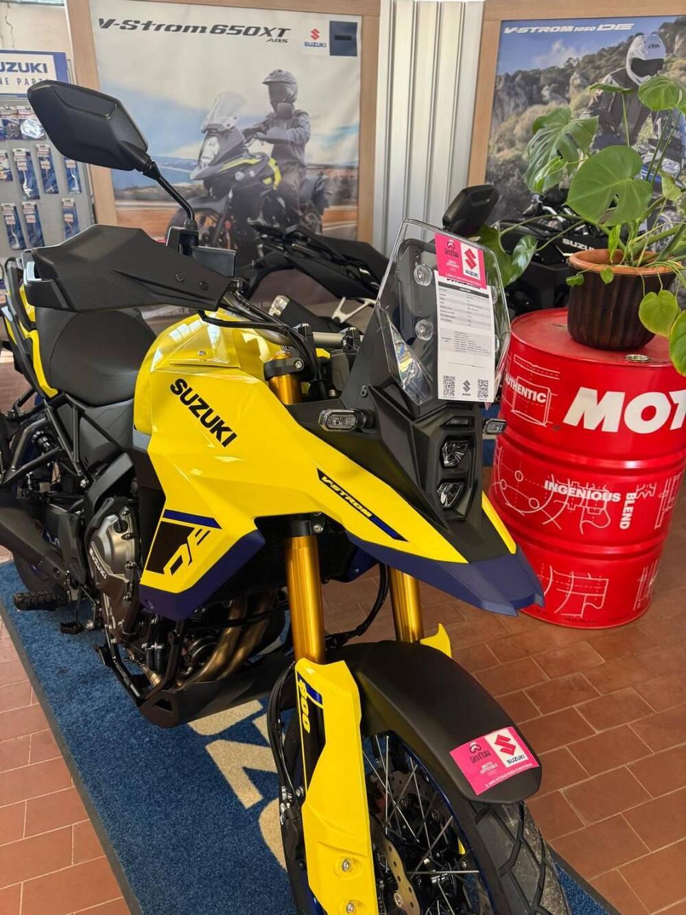 Suzuki V-Strom 800DE (2025) (3)