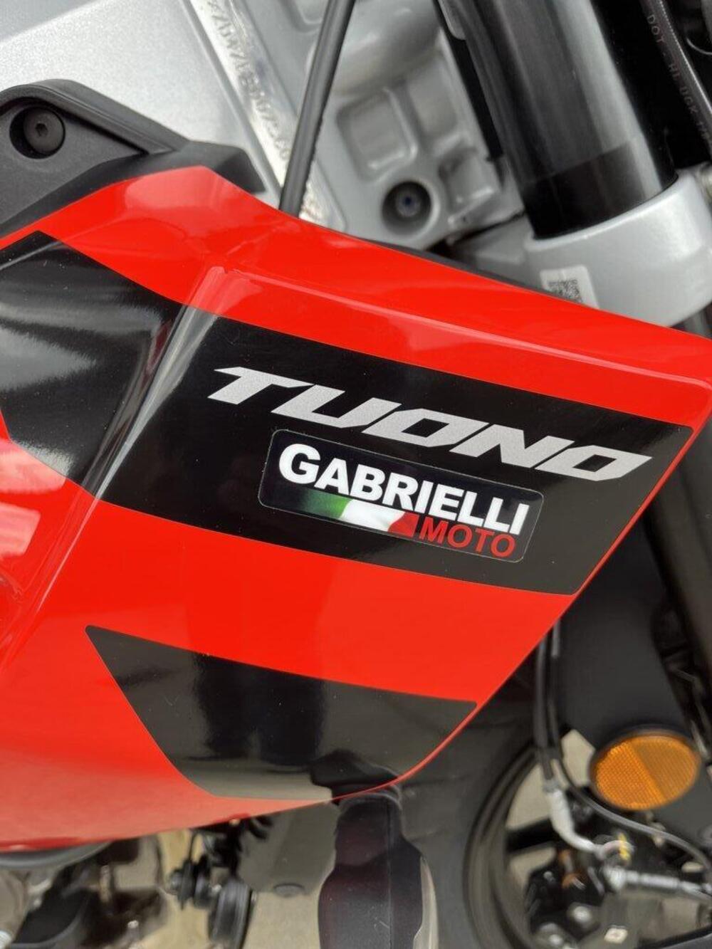 Aprilia Tuono 457 (2025 - 26) (4)