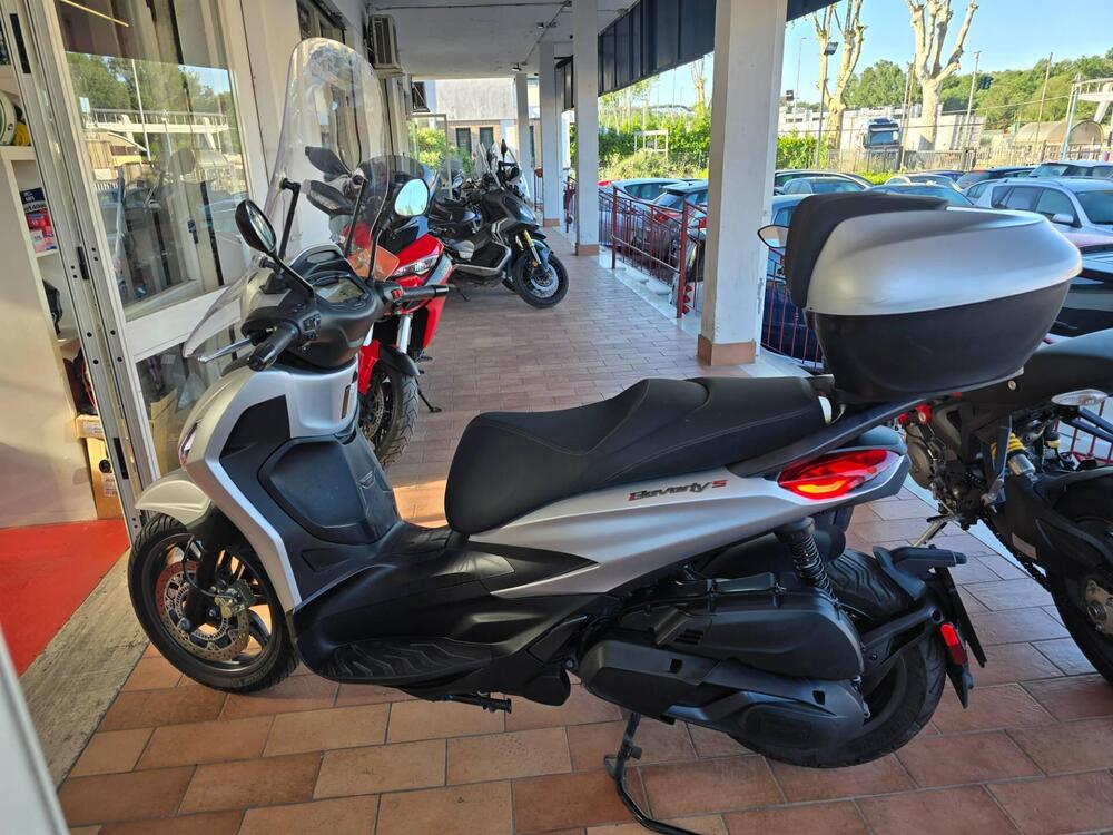 Piaggio Beverly 400 S ABS-ASR (2021 - 24) (6)