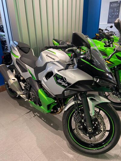 Kawasaki Ninja 7 Hybrid (2024 - 25) usata