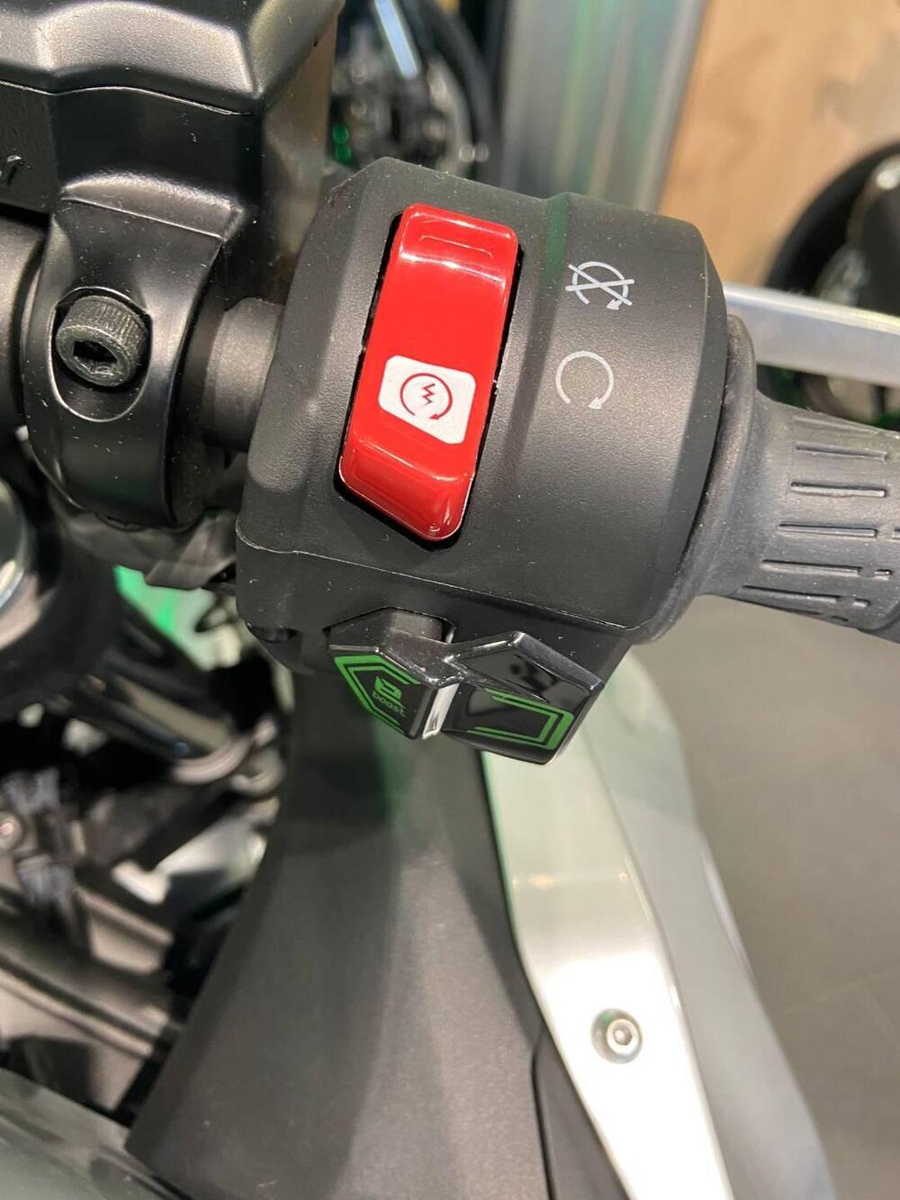 Kawasaki Ninja 7 Hybrid (2024 - 25) (7)