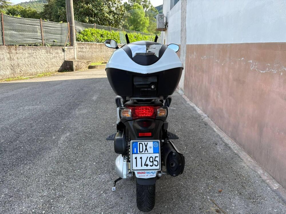 Honda SH 300 i (2011 - 14) (4)