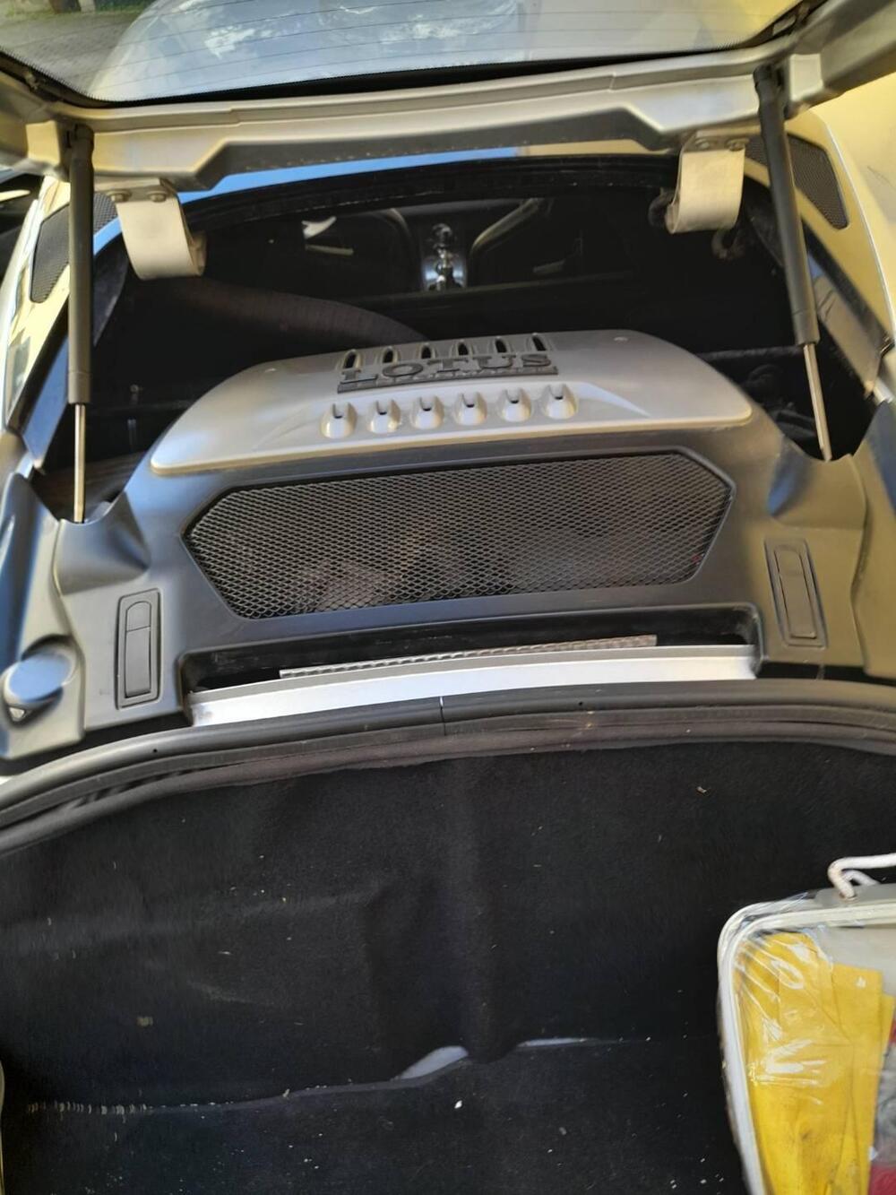 Lotus Evora usata a Caserta (8)