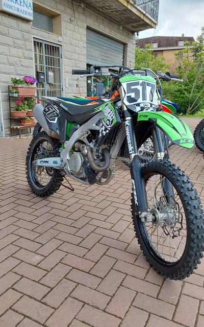 Kawasaki KX 450 F (2022) usata