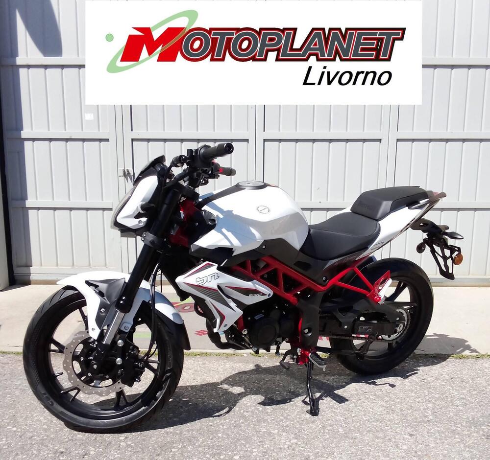 Benelli BN 125 (2021 - 25) (3)