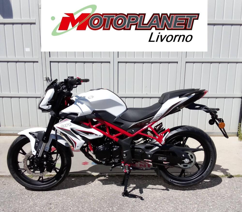 Benelli BN 125 (2021 - 25) (4)