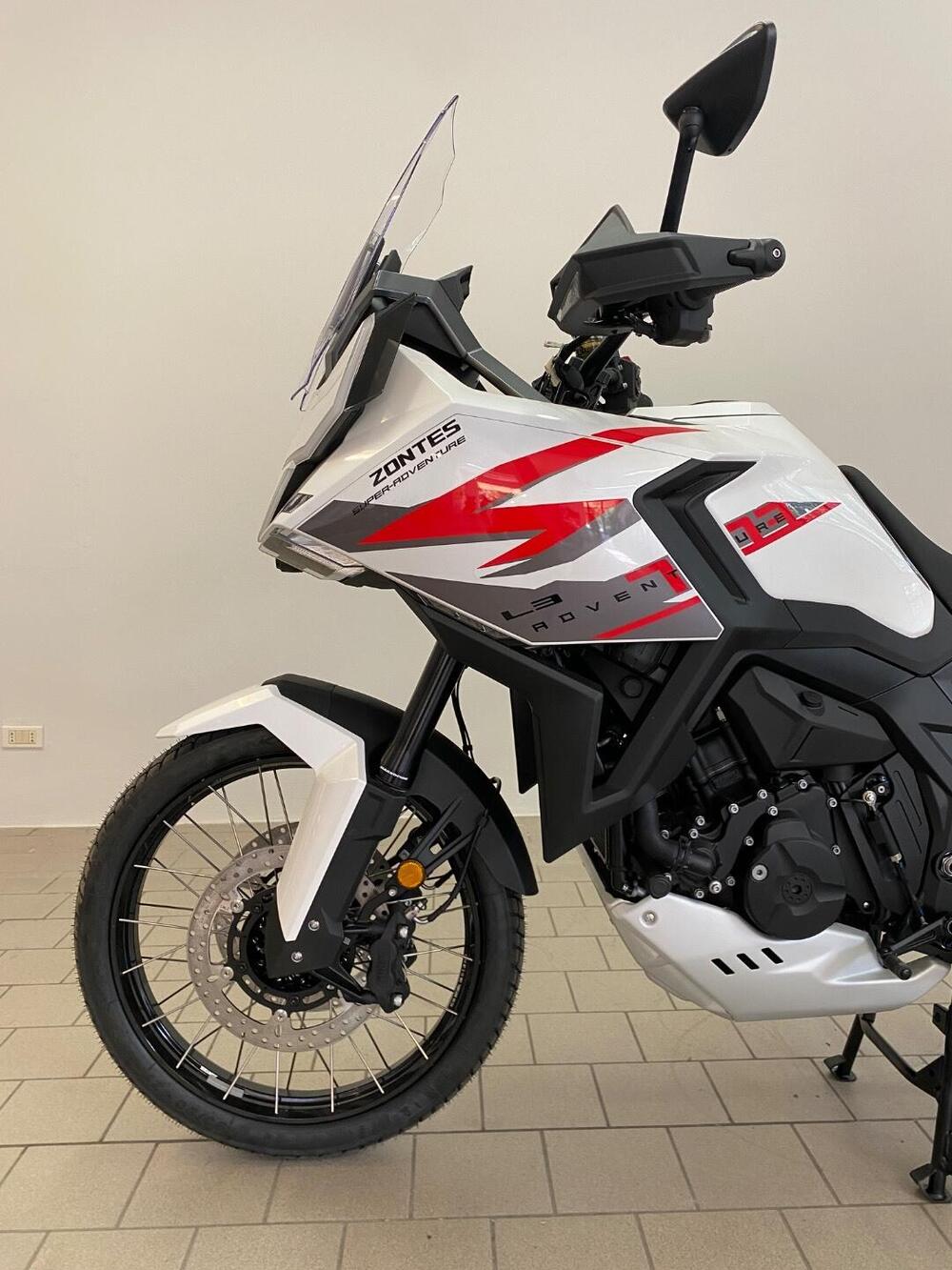 Zontes ZT703-F (2025 - 26) (7)