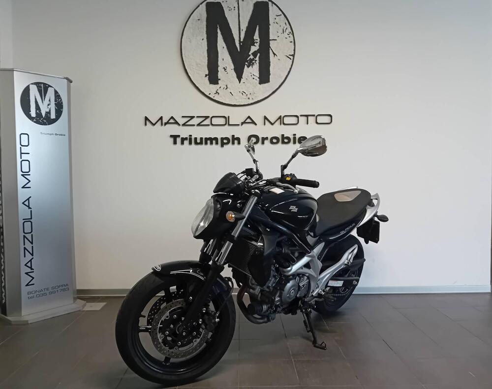 Suzuki Gladius 650 SFV (2009 - 15) (4)