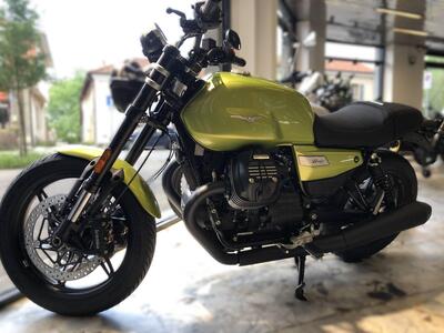 Moto Guzzi V7 Sport (2025) nuova