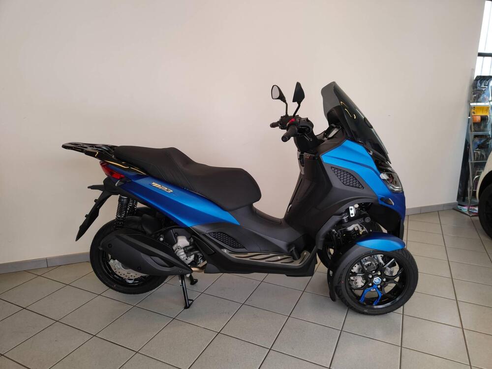 Piaggio MP3 310 Sport (2025) (3)