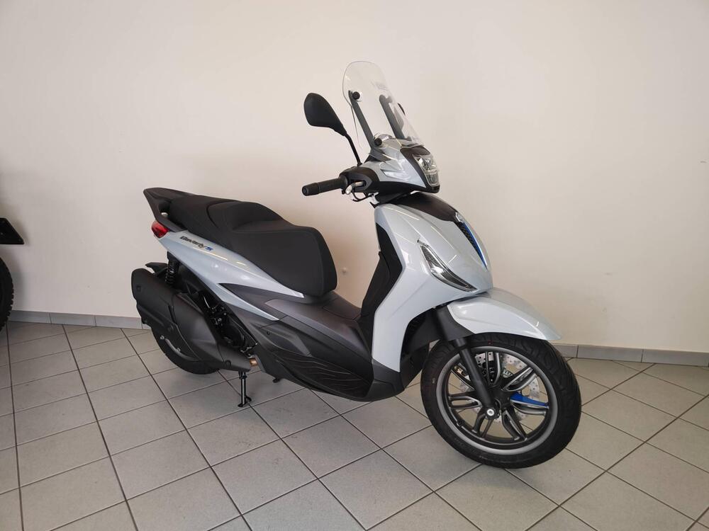 Piaggio Beverly 400 S (2025) (4)