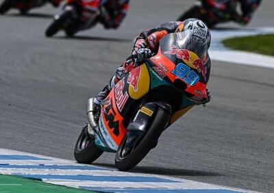MotoGP 2025. GP di Francia. Moto3: contatto tra David Munoz e Joel Kelso all'ultima curva, vince José Antonio Rueda!