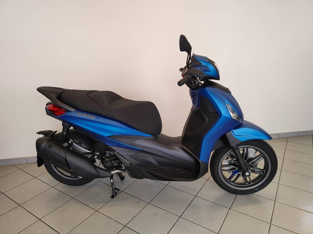 Piaggio Beverly 310 S (2025) (2)