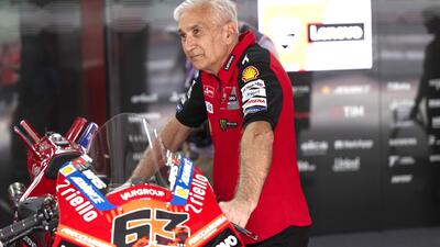 MotoGP 2025. GP di Francia. Davide Tardozzi: "Marc Marquez furbo a portare a casa il massimo. Pecco Bagnaia? Non pu&ograve; essersi dimenticato di come si va in moto"