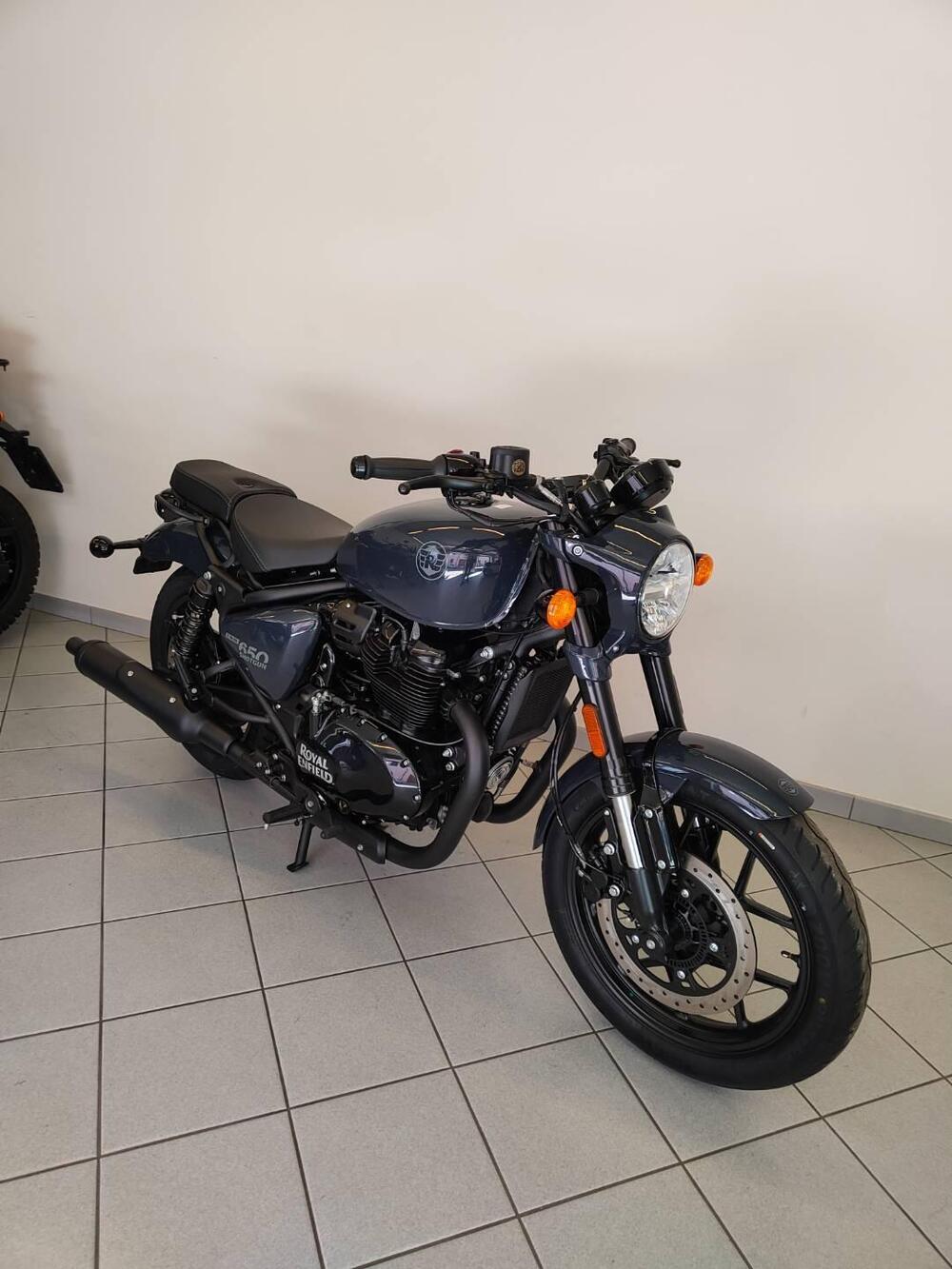 Royal Enfield Shotgun 650 (2024 - 25) (12)