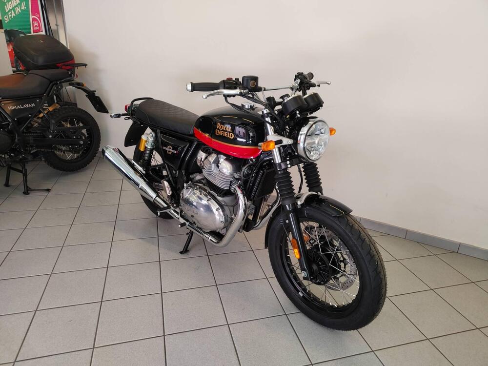 Royal Enfield Interceptor 650 (2021 - 26) (3)