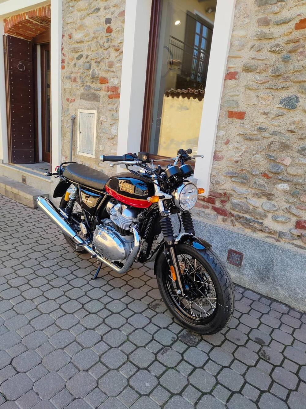 Royal Enfield Interceptor 650 (2021 - 26) (10)