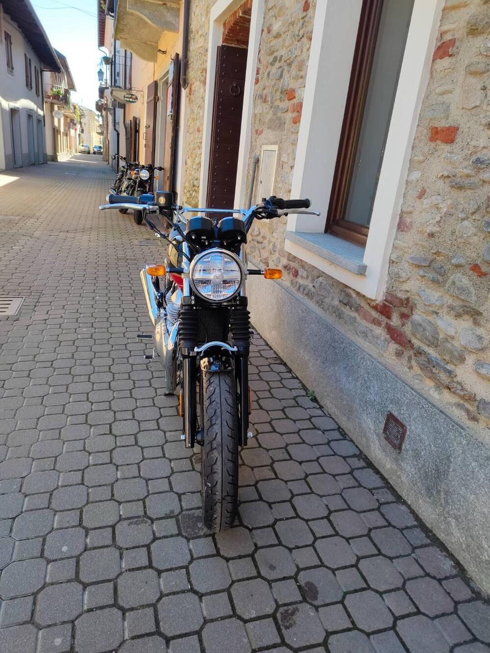 Royal Enfield Interceptor 650 (2021 - 26) (19)