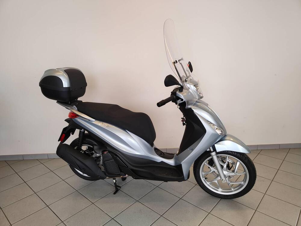 Piaggio Medley 125 (2025) (14)