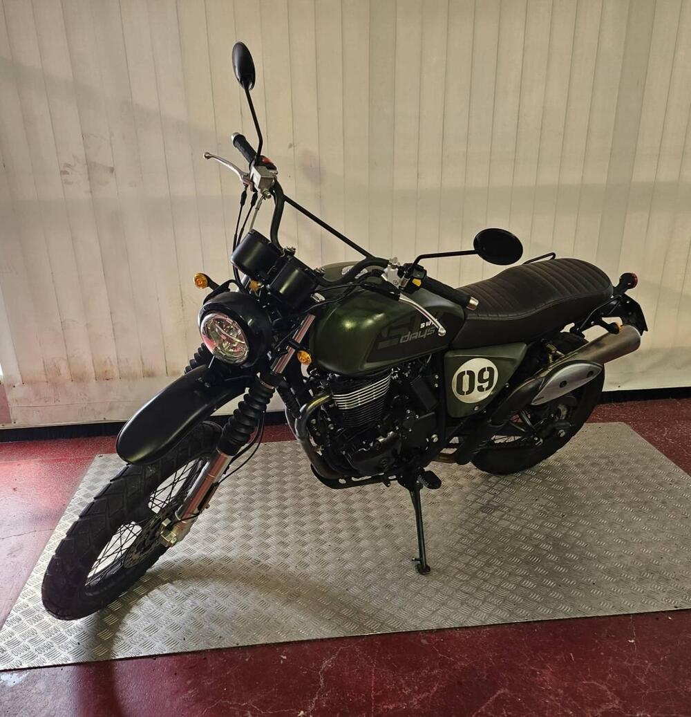 Swm Six Days 440 (2018 - 20) (2)