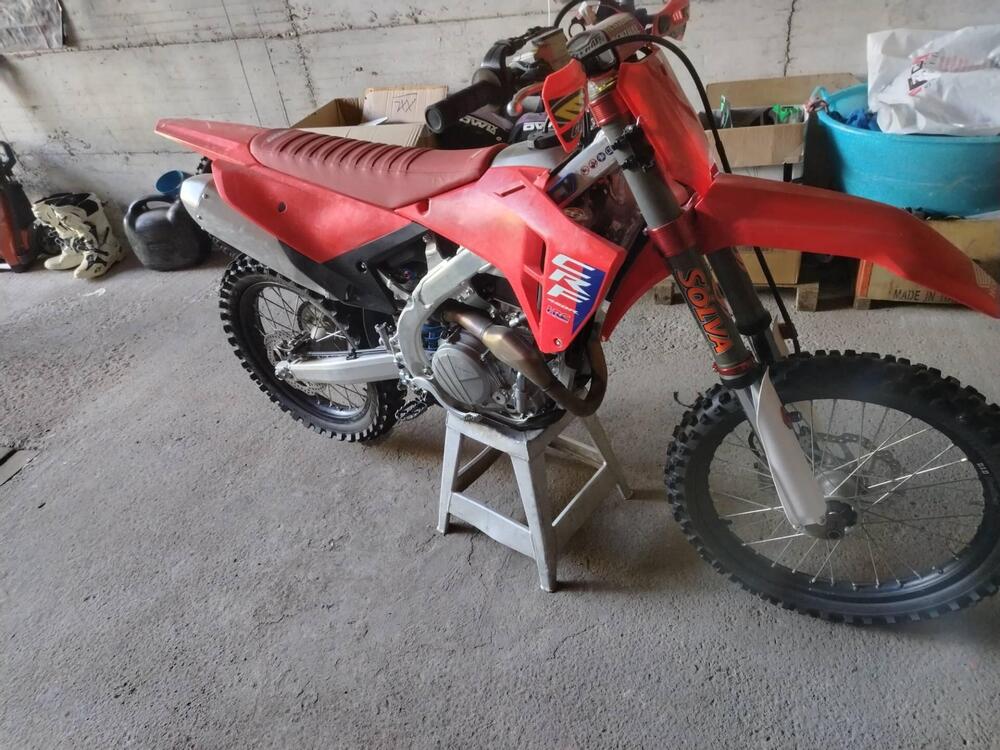 Honda CRF 450 R (2025) (3)