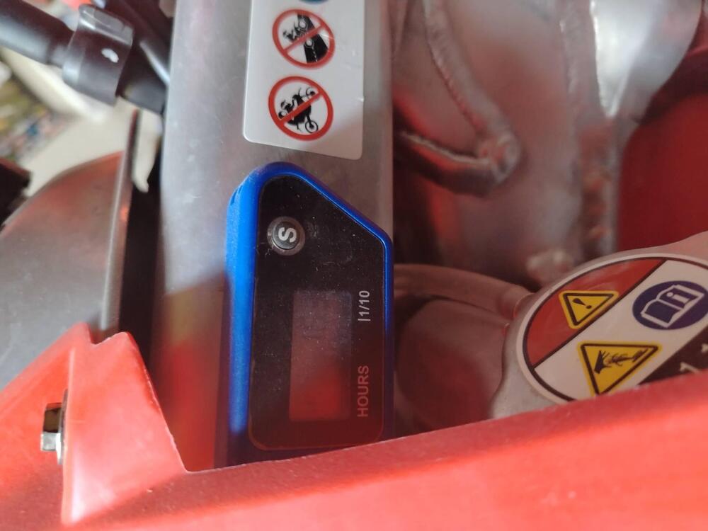 Honda CRF 450 R (2025) (4)