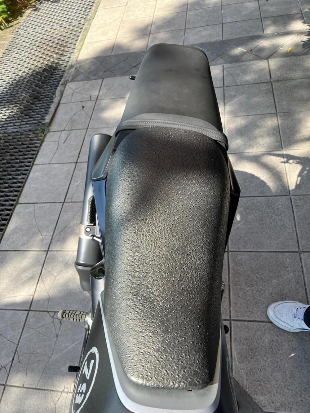 Husqvarna Svartpilen 701 (2020) (6)