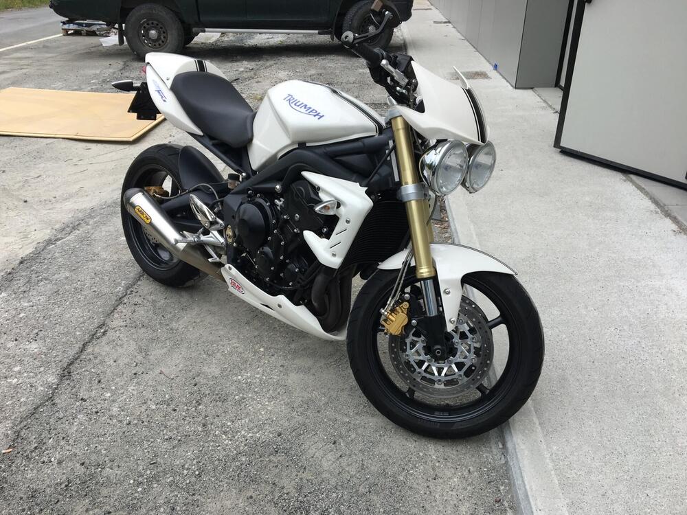 Triumph Street Triple (2007 - 12)