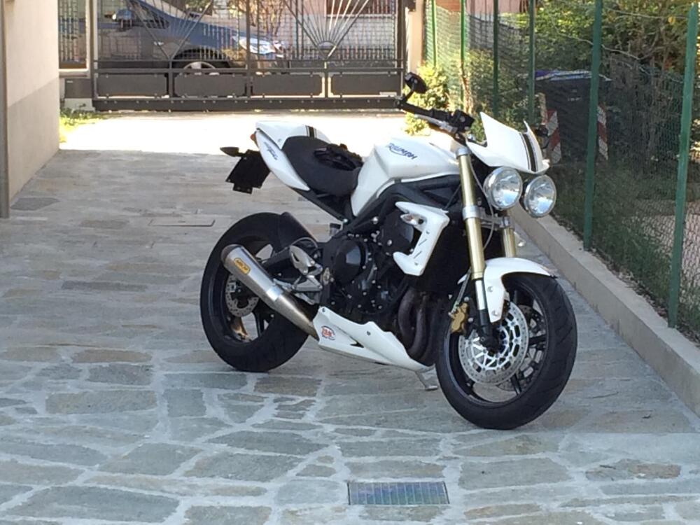 Triumph Street Triple (2007 - 12) (10)