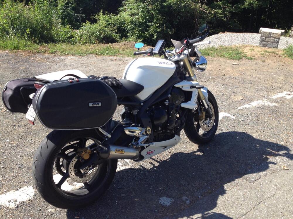 Triumph Street Triple (2007 - 12) (11)