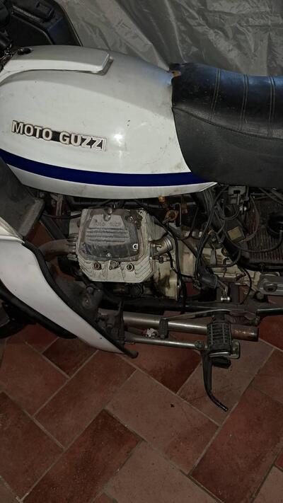 Moto Guzzi V 65 (1985 - 86) usata