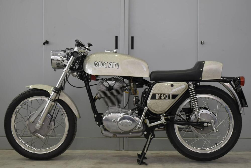 Ducati Mark 3 350 Desmo (2)