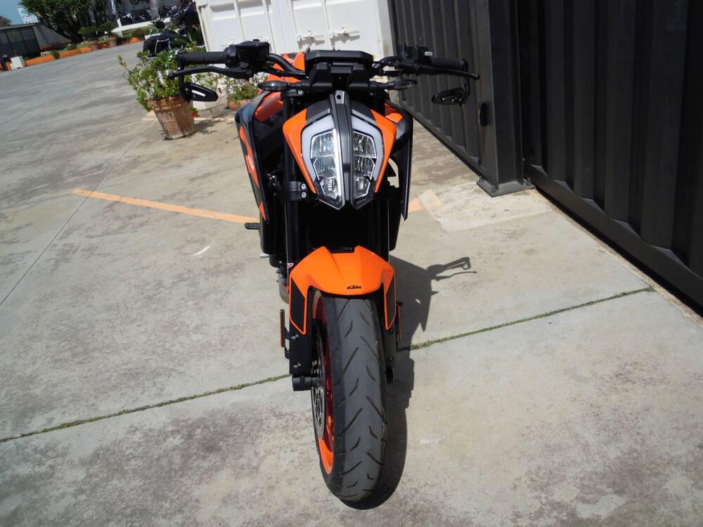 KTM 890 Duke GP (2022 - 23) (4)