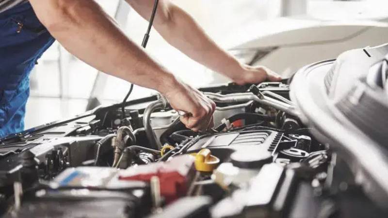 Revisione auto: la UE propone di farla ogni dodici mesi per le targhe pi&ugrave; vecchie, raddoppiano i costi
