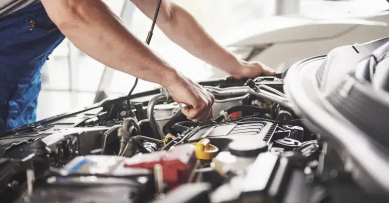 Revisione auto: la UE propone di farla ogni dodici mesi per le targhe pi&ugrave; vecchie, raddoppiano i costi