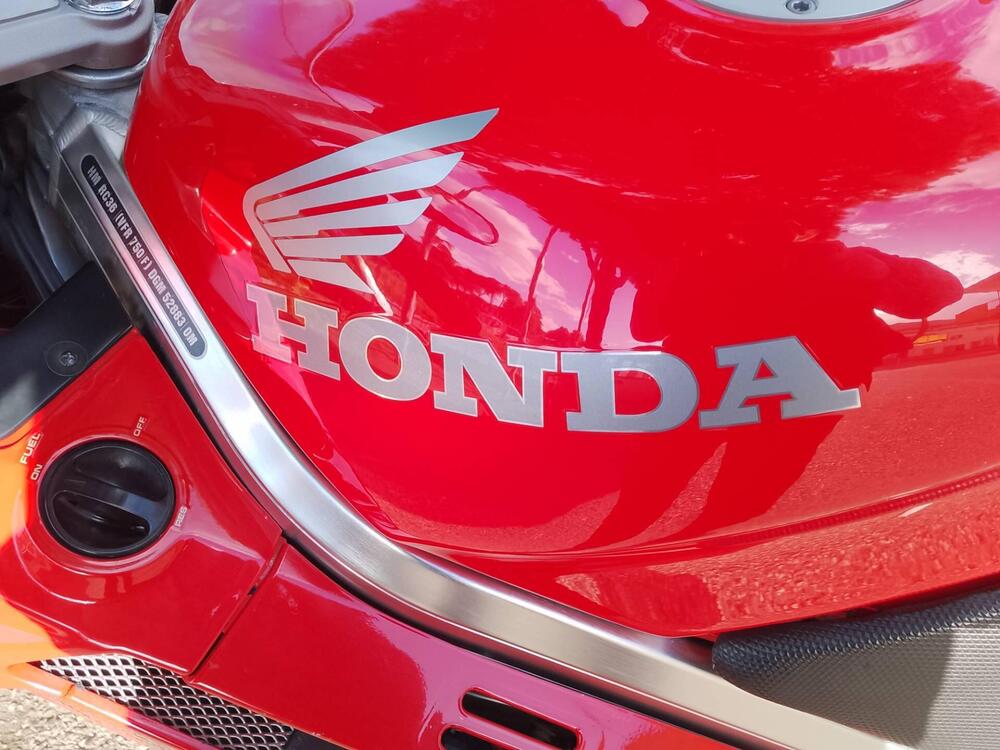 Honda VFR 750 F (1990 - 93) (4)