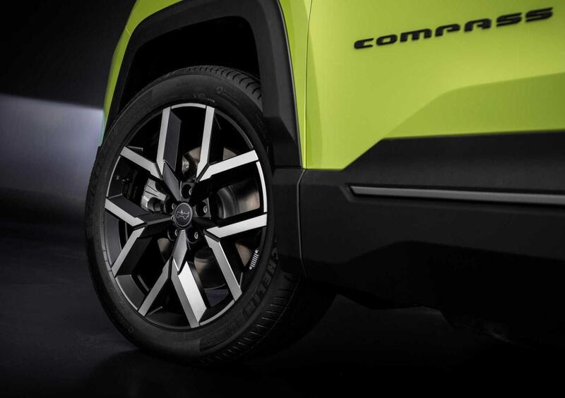Jeep Compass (2025-->>) (9)