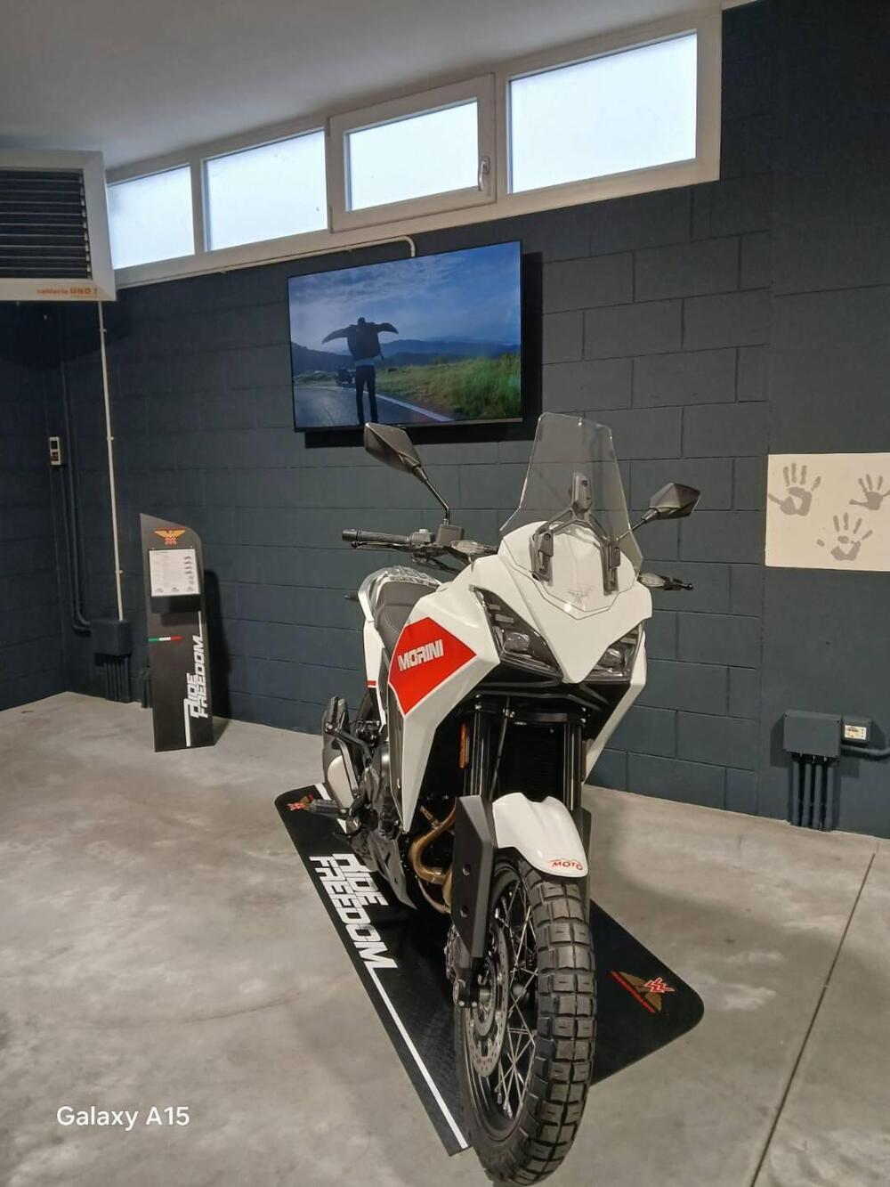 Moto Morini X-Cape 700 (2025 - 26) (3)