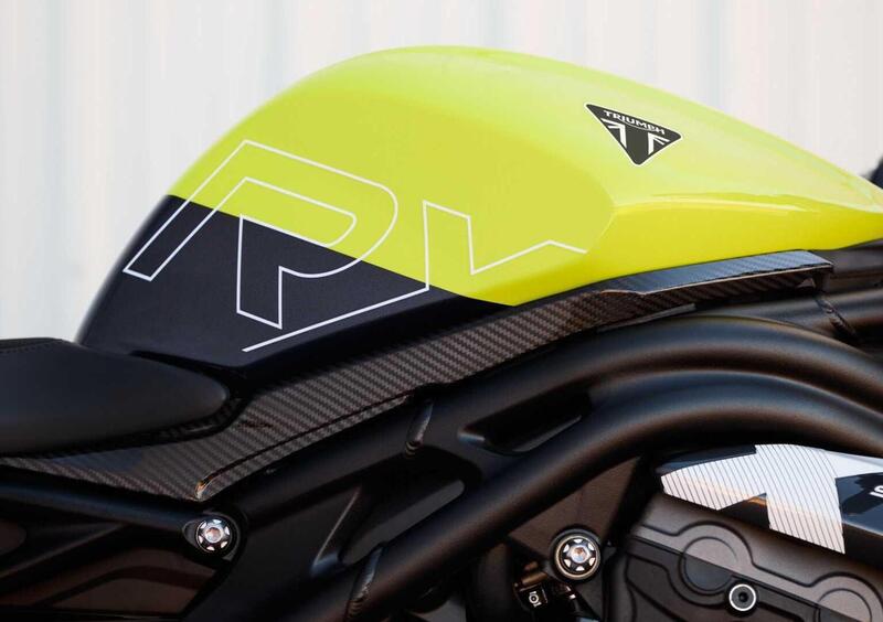 Triumph Speed Triple 1200 Speed Triple 1200 RX (2025) (11)