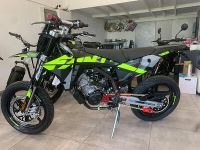 Fantic Motor XMF 125 Performance (2025) nuova
