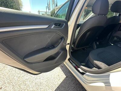 Audi A3 Sportback 1.6 TDI 105 CV CR S tronic Ambition del 2013 usata a Bari