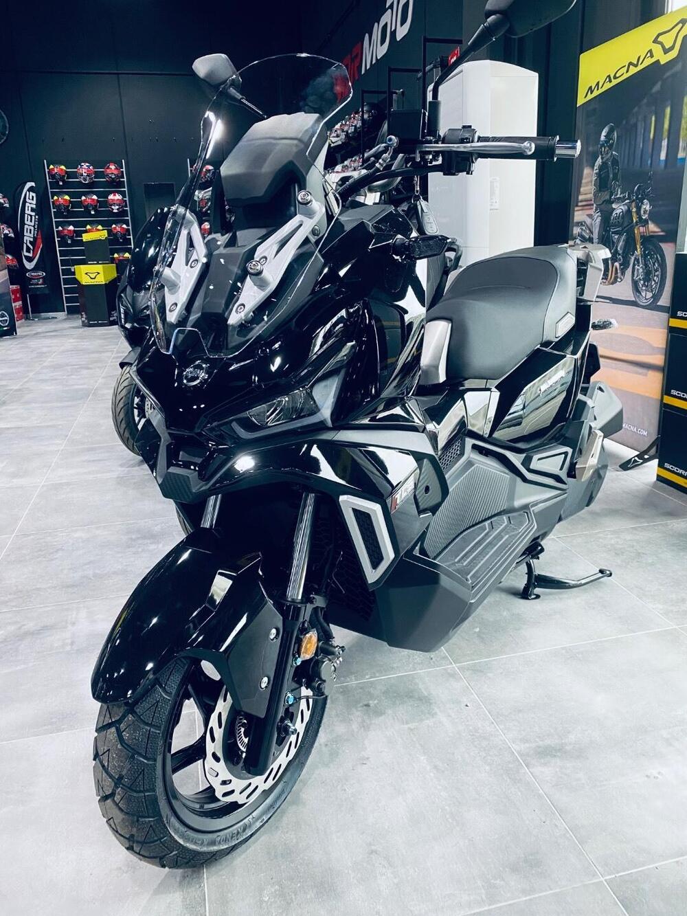 Sym ADX 125 (2025 - 26) (4)