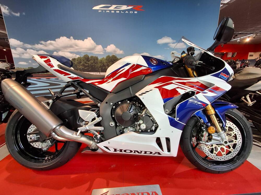 Honda CBR 1000 RR-R Fireblade SP 30th Anniversary (2022 - 23)