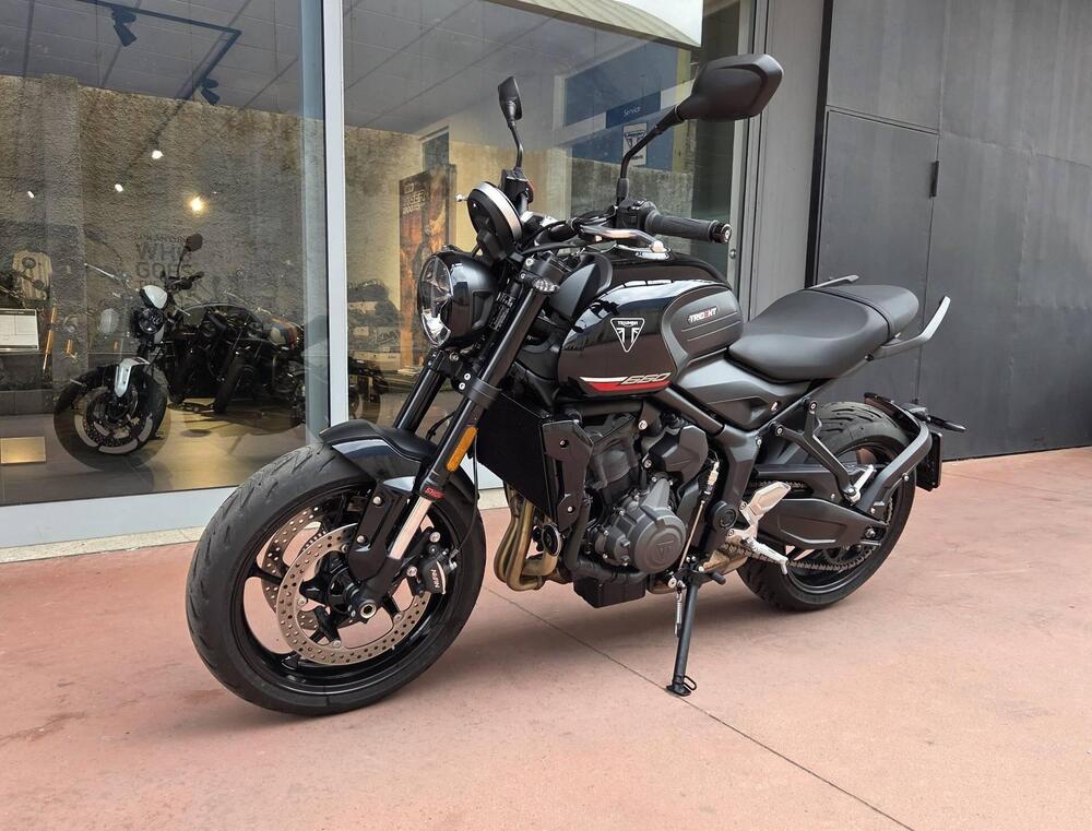 Triumph Trident 660 (2025) (8)